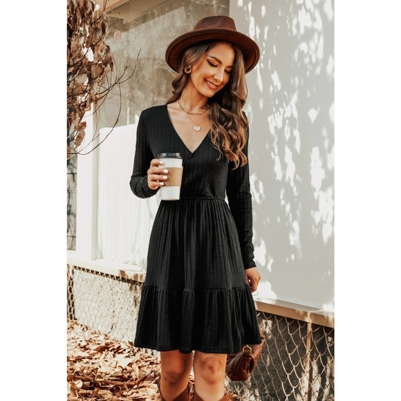 NWT Cupshe Nedra Surplice Neck Flounce Dress XL Black Ribbed Boho - Picture 1 of 9